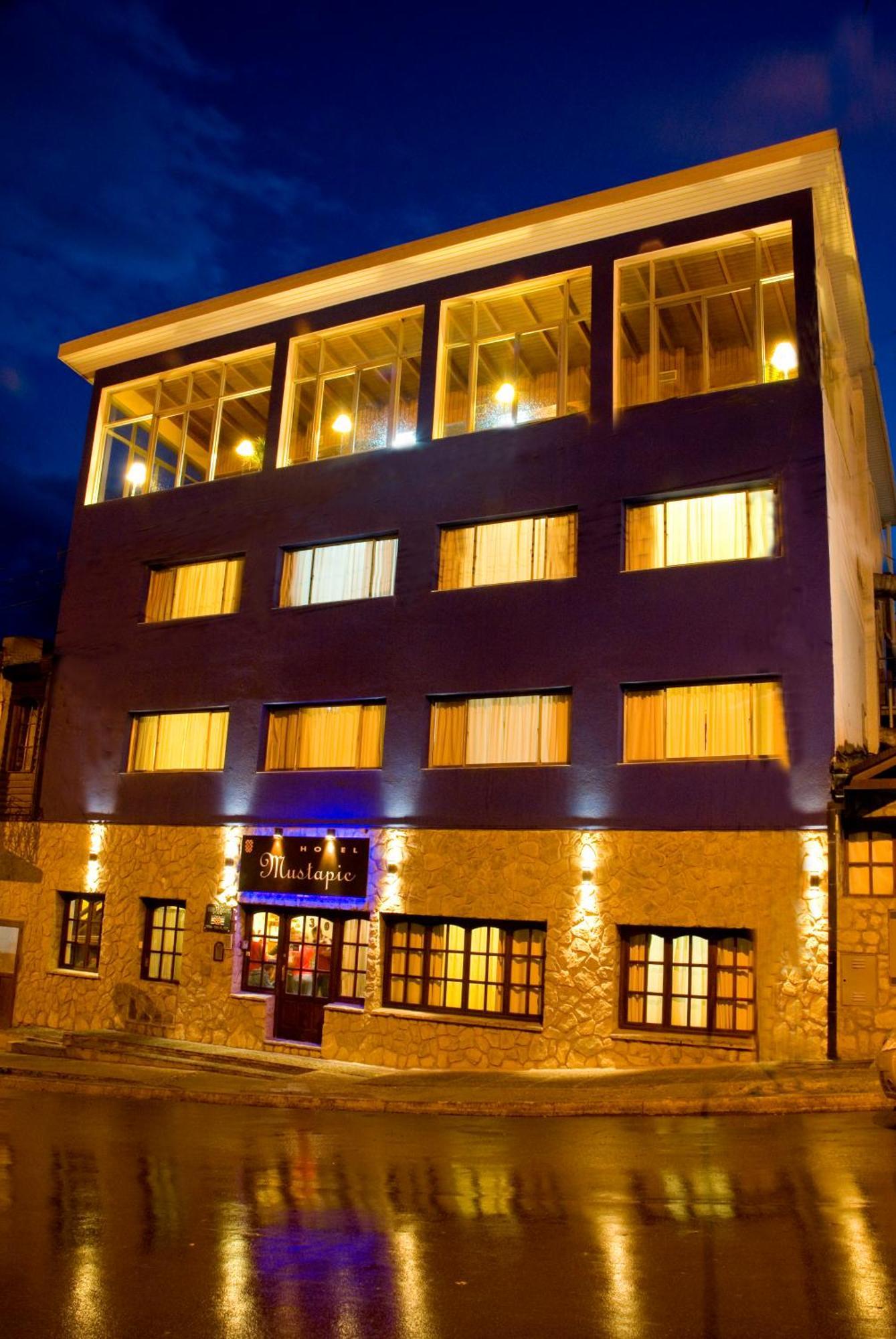 Hotel Mustapic Ushuaia Zewnętrze zdjęcie